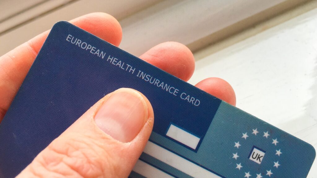 seguros de viaje con tarjeta sanitaria europea